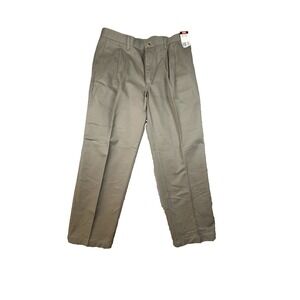 Wrangler Hero Men's 38x30 NWT‎ Relaxed Fit Double Pleated Khakis SEE DESCRIPTION
